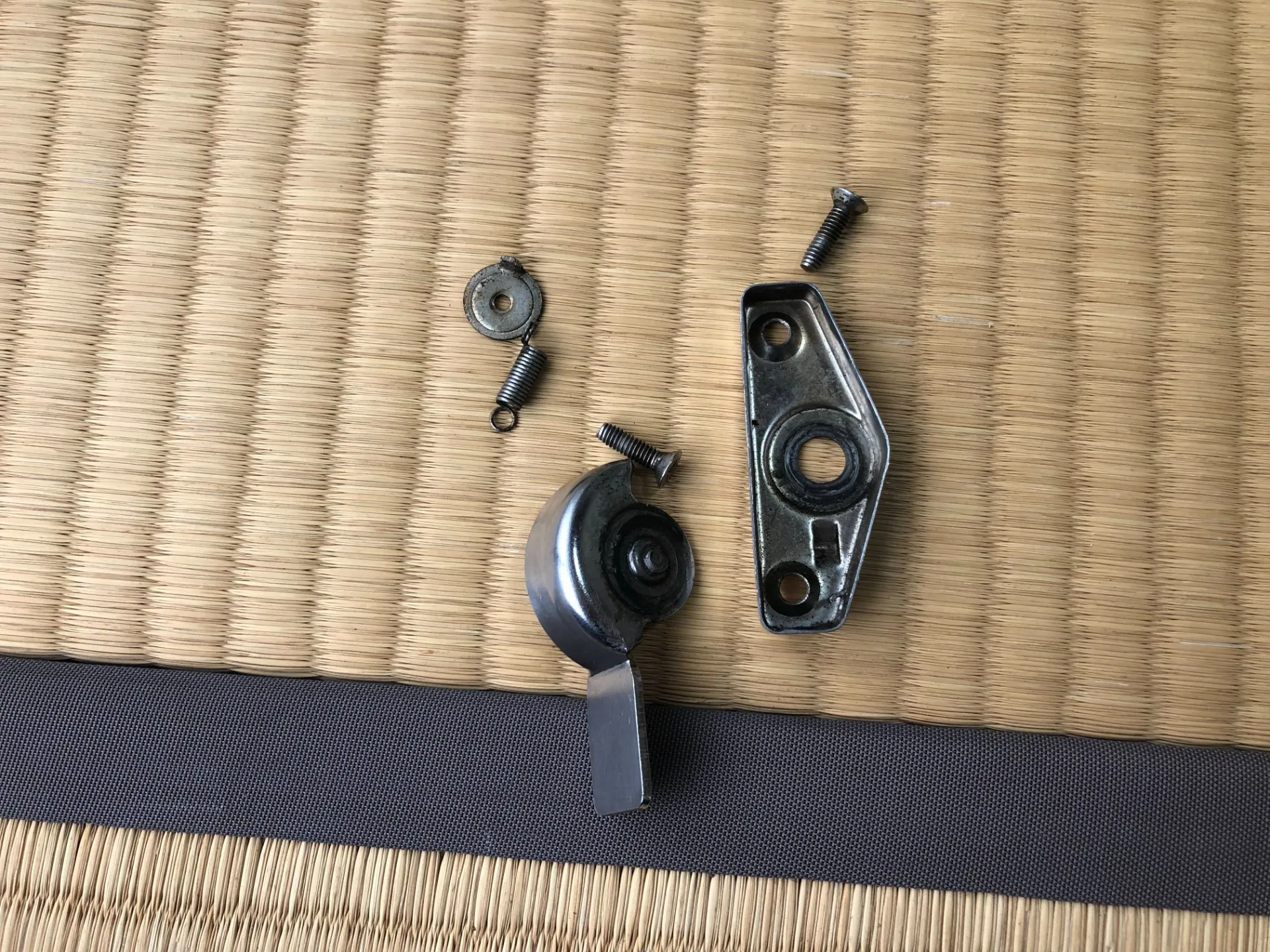 福岡市で窓の鍵クレセント錠の修理・交換を頼むなら「鍵当番さん」へ！
