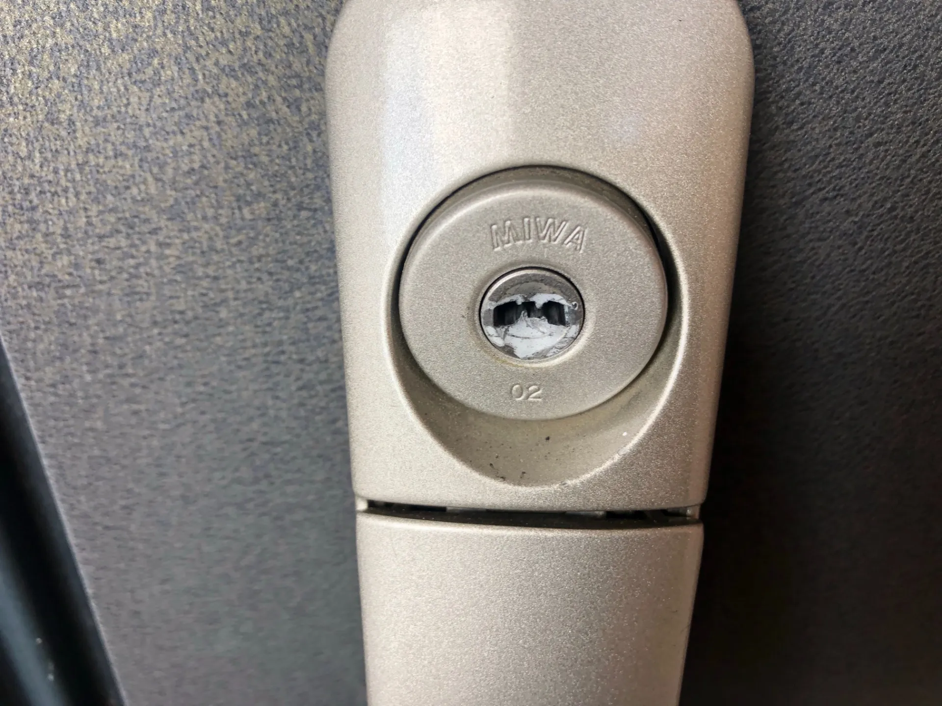 那珂川市松原で鍵修理を頼むなら「鍵当番さん」へ！