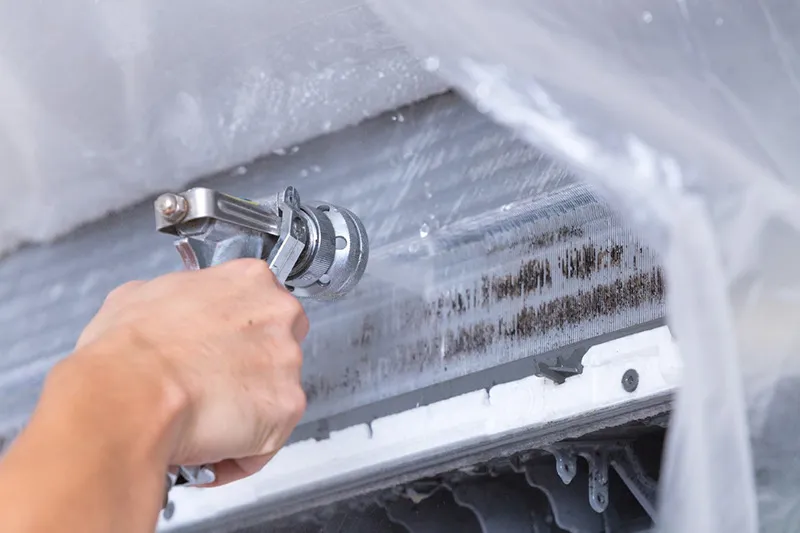 エアコン完全分解クリーニング