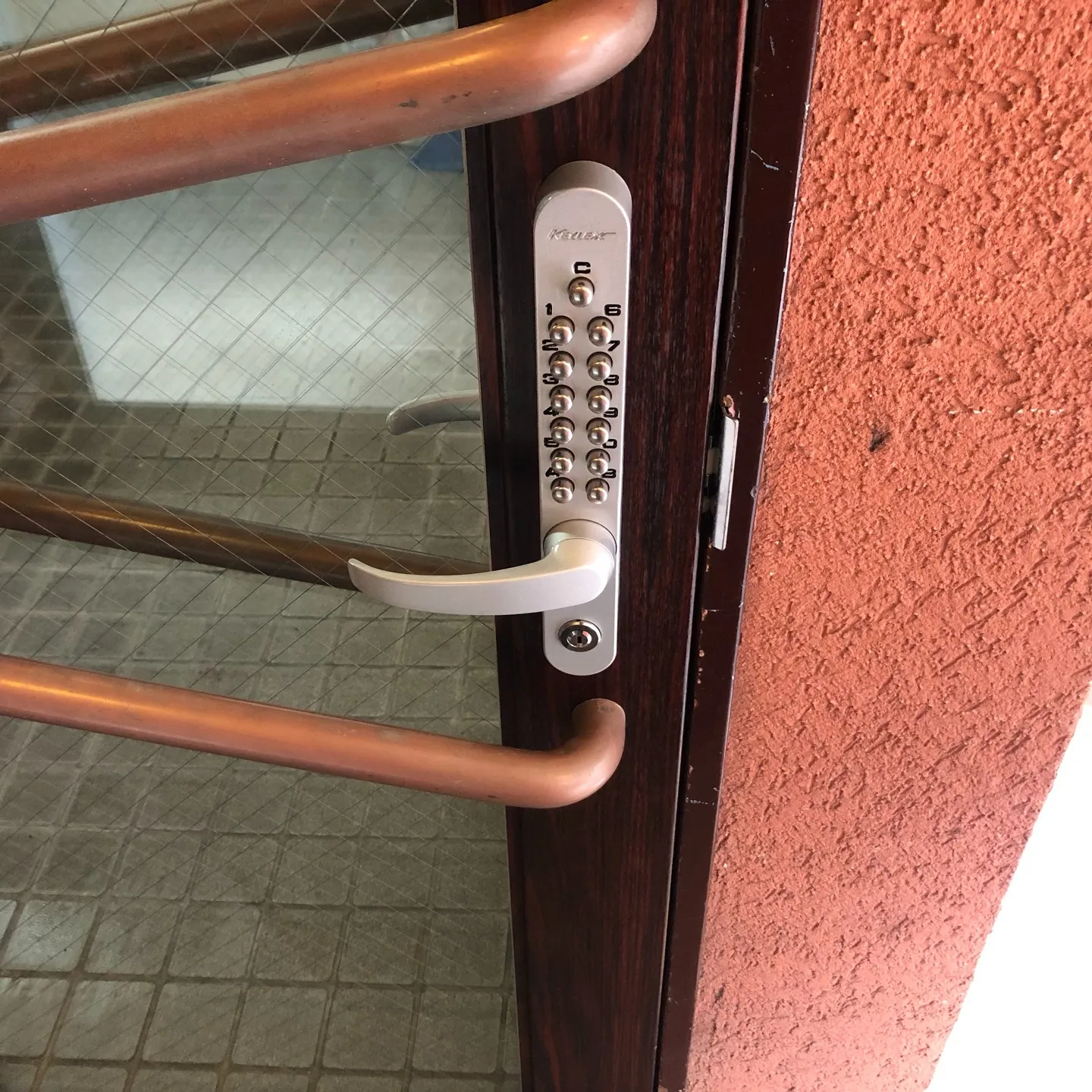 こんにちは！🔑